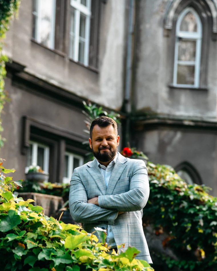 Jakub B. Bączek - trener mentalny i mówca