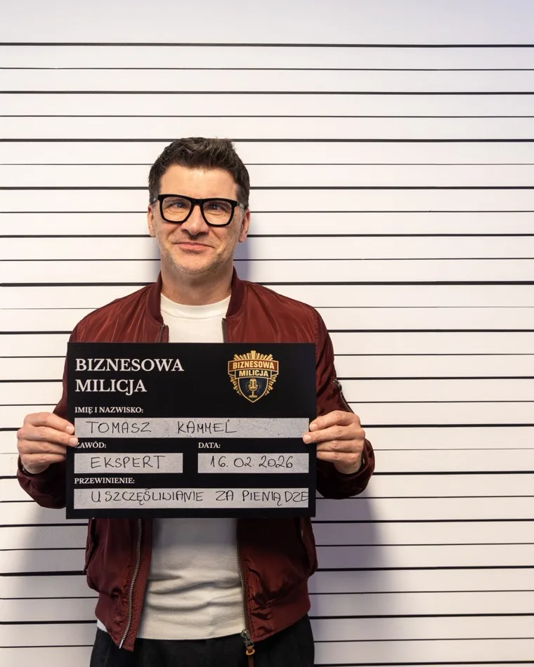 Tomasz Kammel w Studio Mental Power podczas nagrania podcastu Biznesowa Milicja w Łodzi